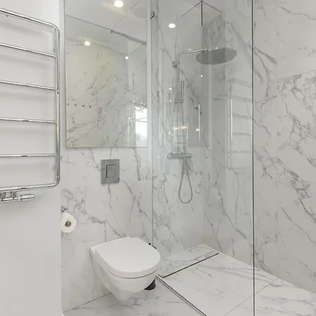 شقة Royal Garden In Wilanow By Renters *